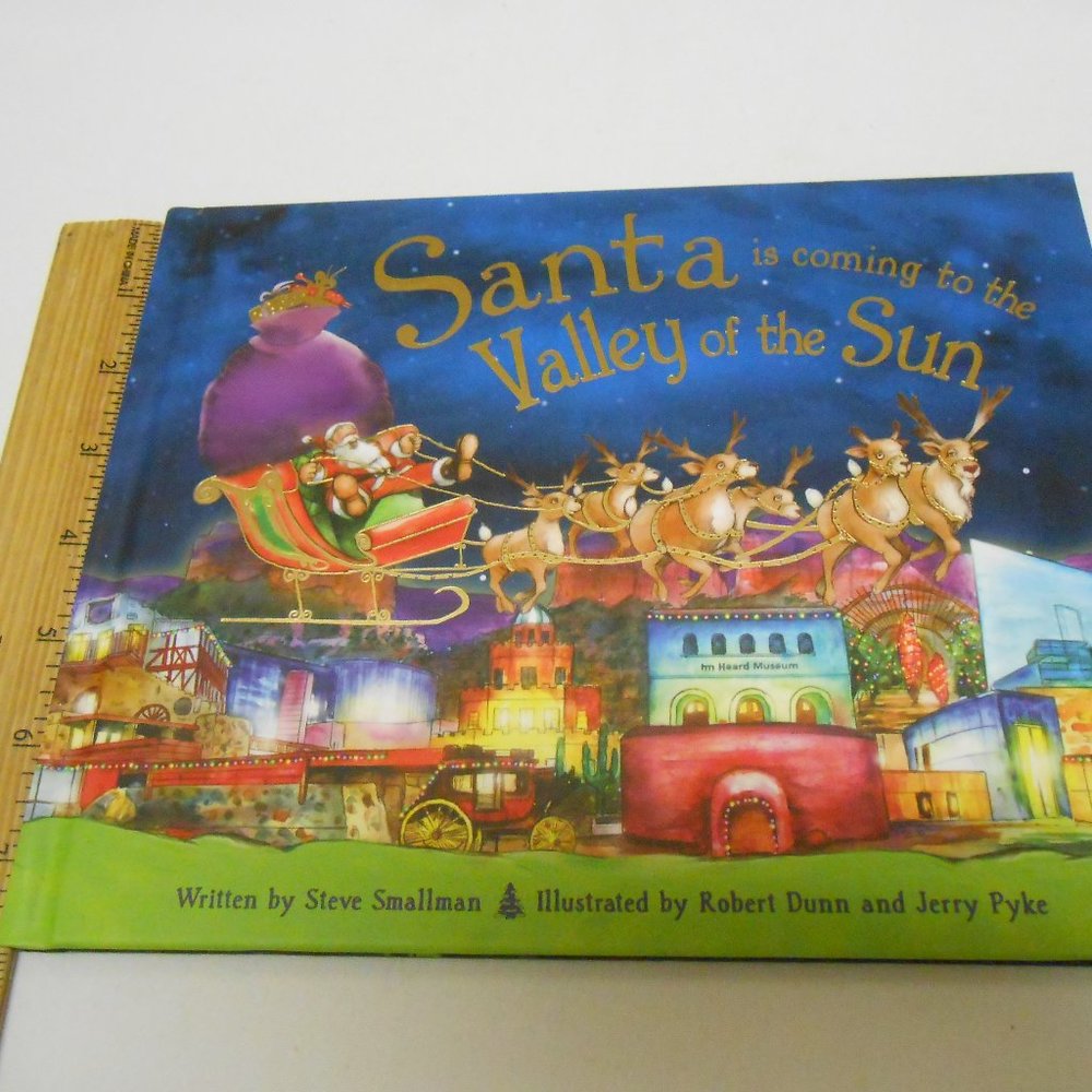 New HC Children's Book: Santa is coming to the Valley of the Sun big Print 📘